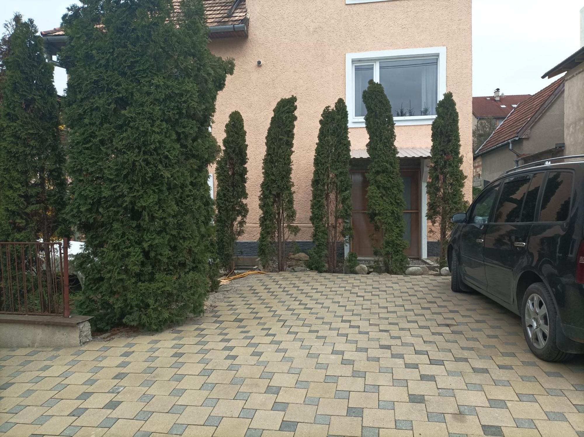 Appartamento Za Ohradami Závažná Poruba Esterno foto
